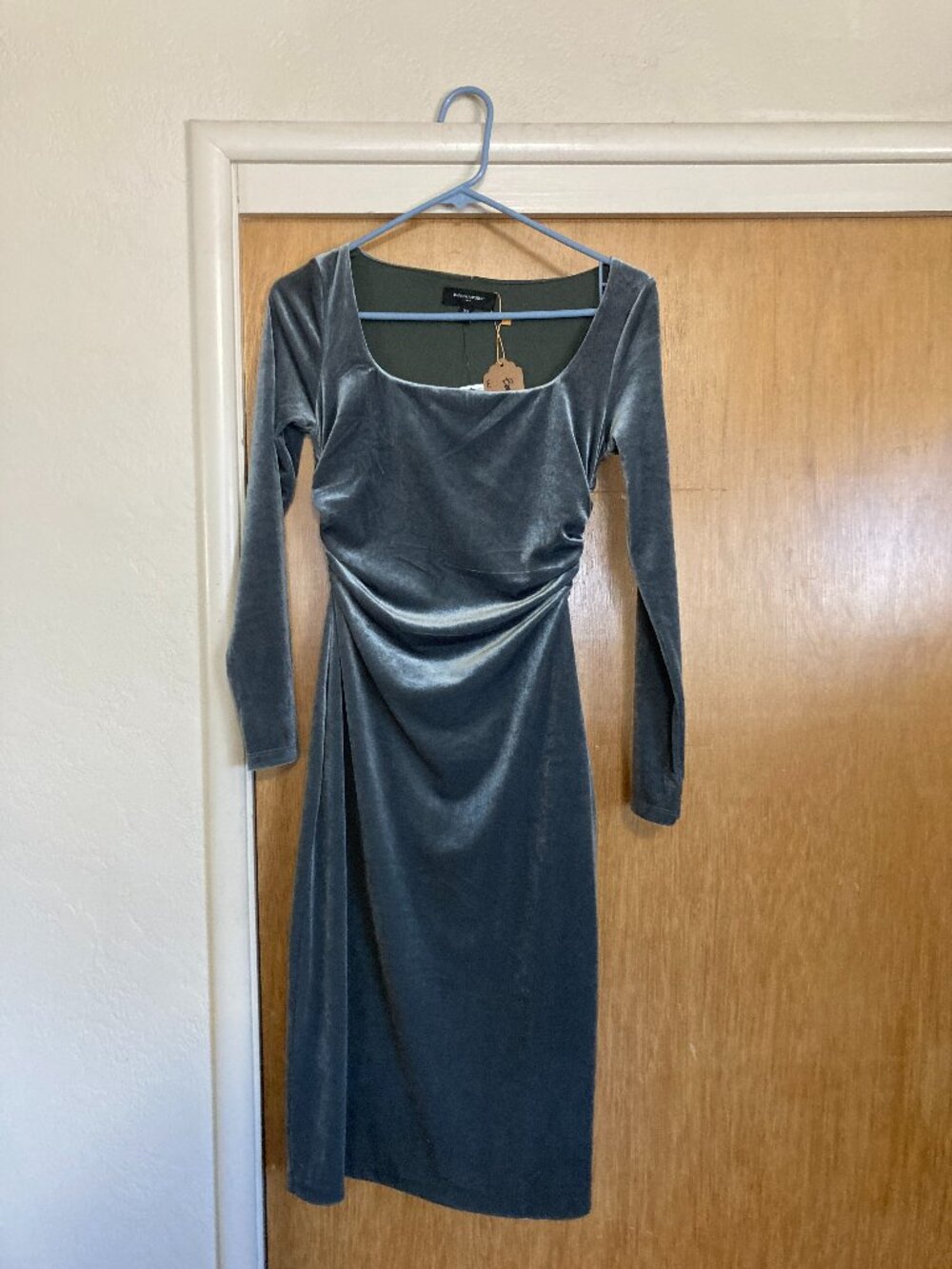 Banana Republic velvet dress